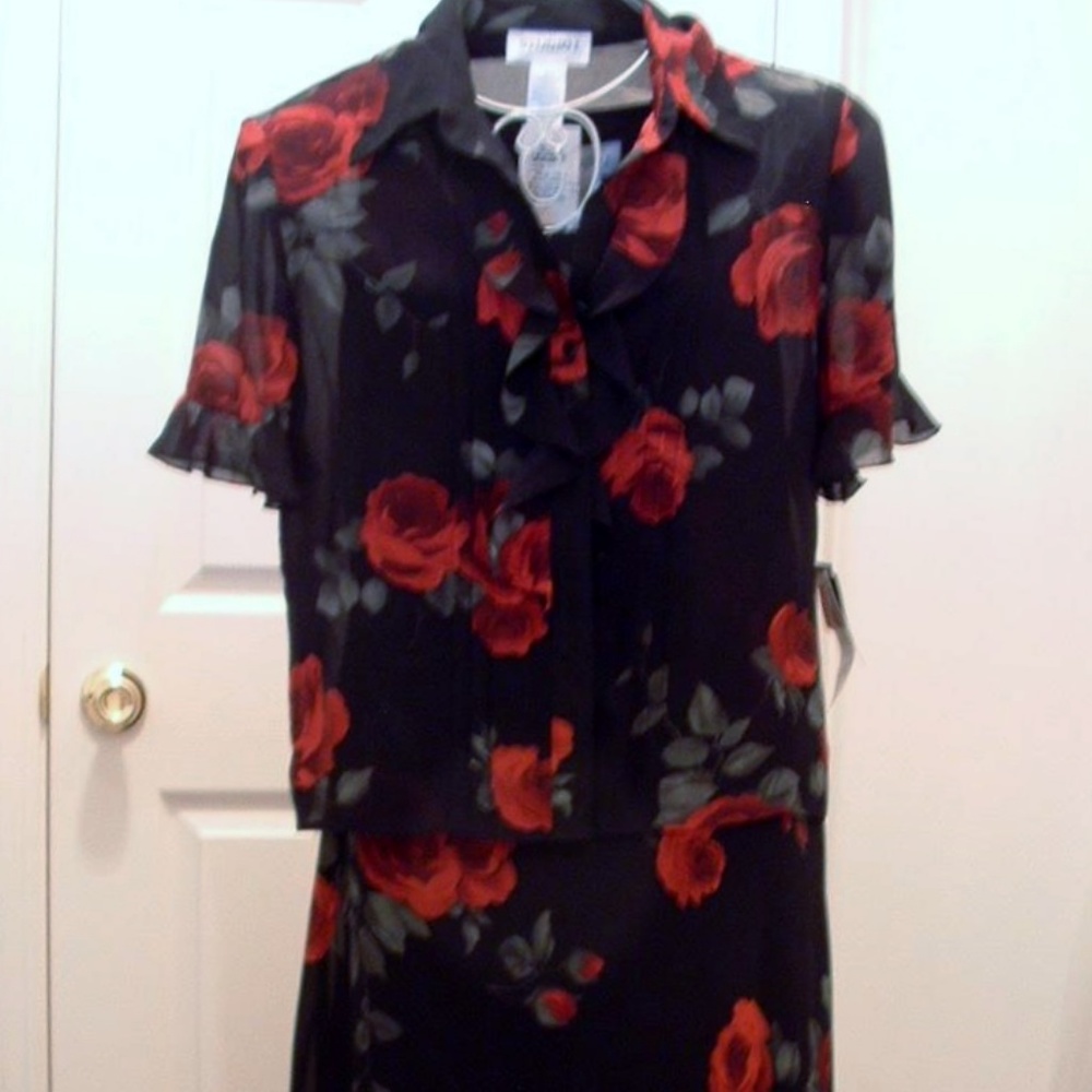 Boho Maxi Dress Red Roses 2 piece Long with Jacket